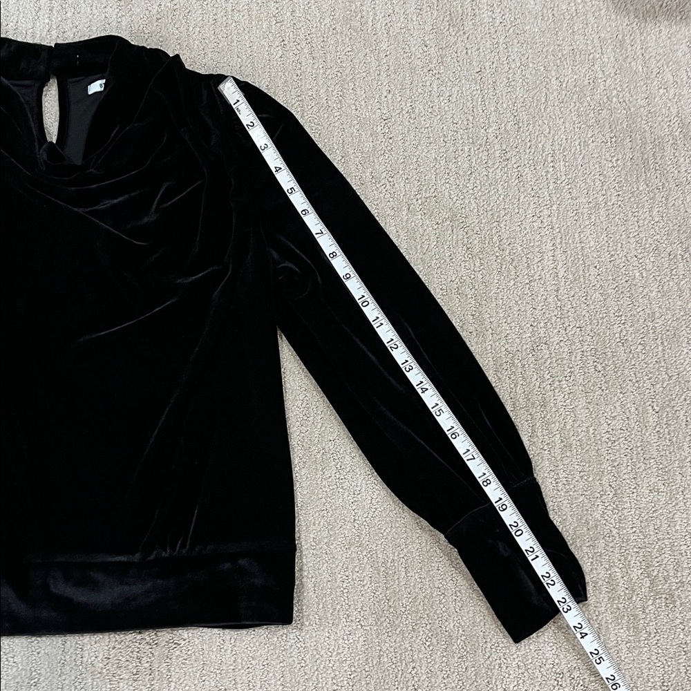 Anthropologie BTFL-life Black Velvet Velour Pullover Blouse Size XS EUC - Picture 11 of 12